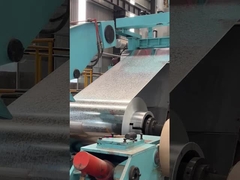 Große, helle Spangel, warm verzinkte Stahlspulen