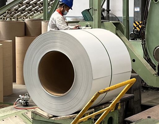 Brasilien PPGL RAL9003 Einzelweiß PPAL CS-B Welldachplatten Fliesen Farbfolie Spirale Vorlackiertes Aluzinc Stahl