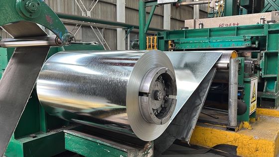 ASTM DIN GB JIS3302 Heiß verzinkte Stahlspulen