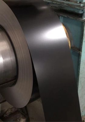 RAL9005 Schwarze Aluminium-Rinnen 3003H26 Aluminium-Grad Spulen Spaltspulen PVDF vorgefärbte Aluminium-Spule RAL1014