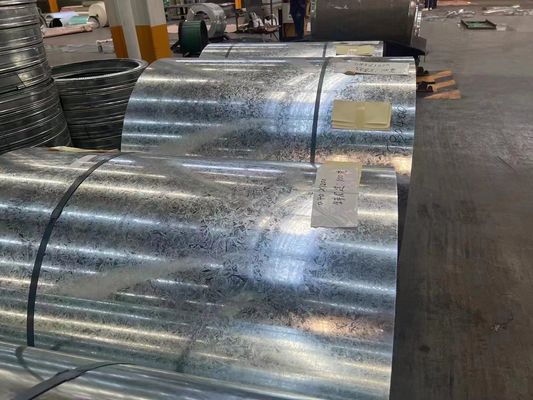 Aufbereitetes Dachpaneel Z120g Galvanisierte Spangelplattenfliesen Zinkbeschichtete Stahlstrukturstahl SS550GD Galvanisierter Stahl