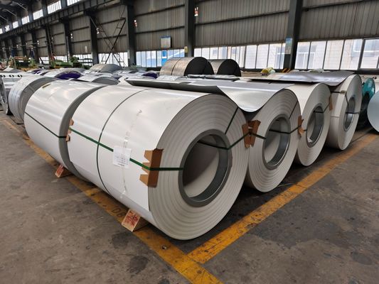 AZ150 Aluzinc Galvalumed Farbbeschichtete Stahlspule - Farbe anpassen 20-45 Mikron organische Beschichtung